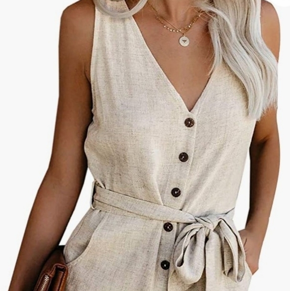 NWOT Cream Linen Button Up Romper Size S/M - Picture 2 of 8